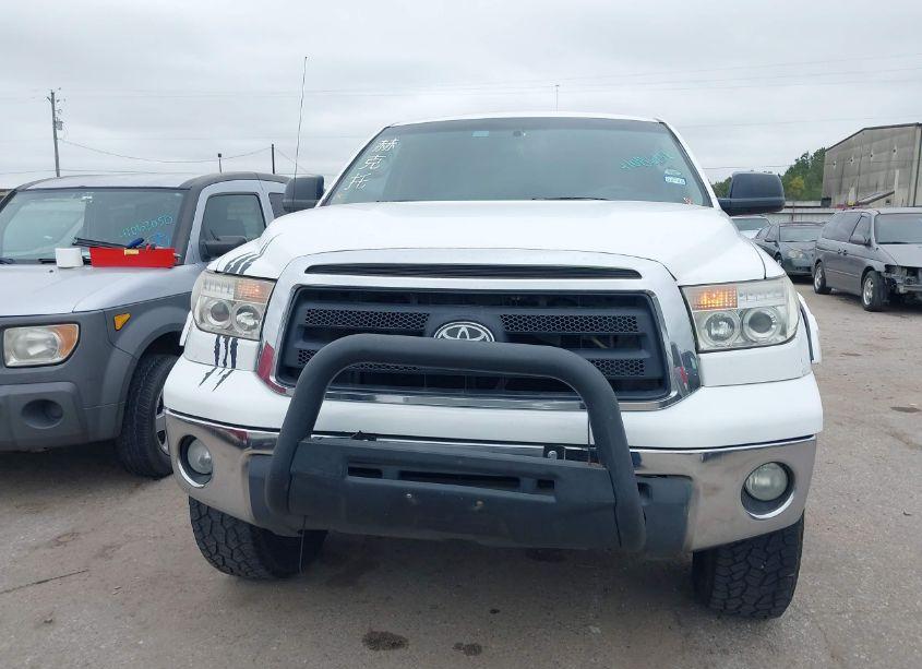 Photo 11 of 2010 Toyota Tundra GRADE 4.6L V8 (VIN 5TFRM5F18AX012978)