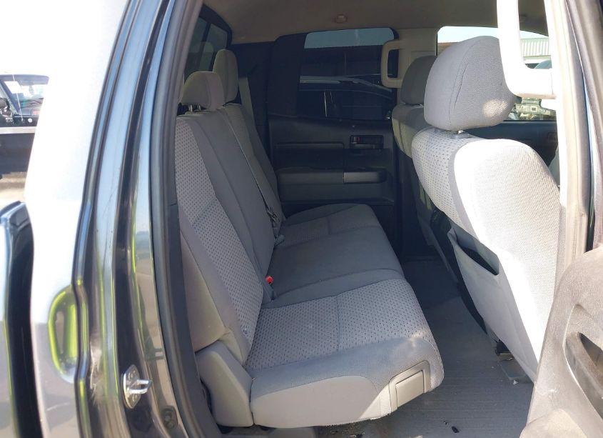 Photo 8 of 2010 Toyota Tundra GRADE 4.6L V8 (VIN 5TFRM5F18AX018280)