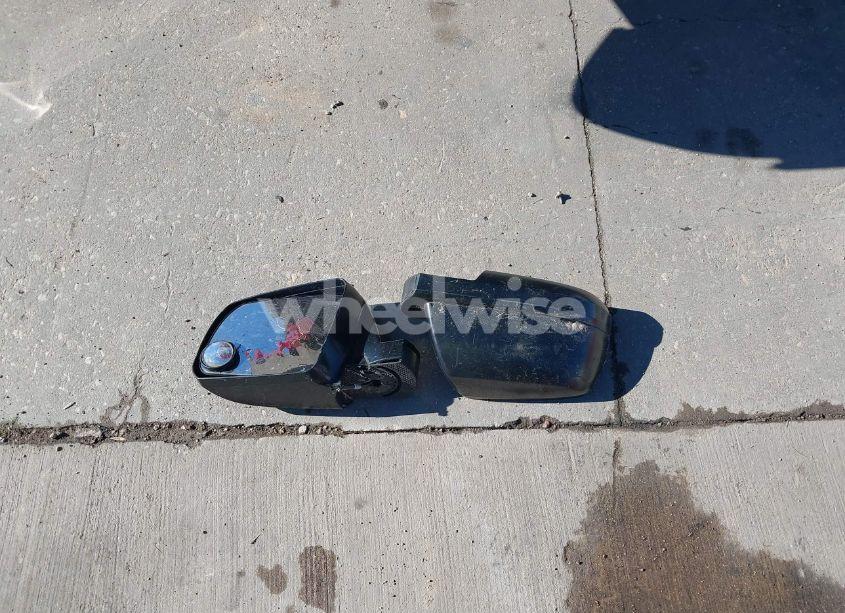 Photo 12 of 2011 Toyota Tundra GRADE 4.6L V8 (VIN 5TFRM5F18BX021441)