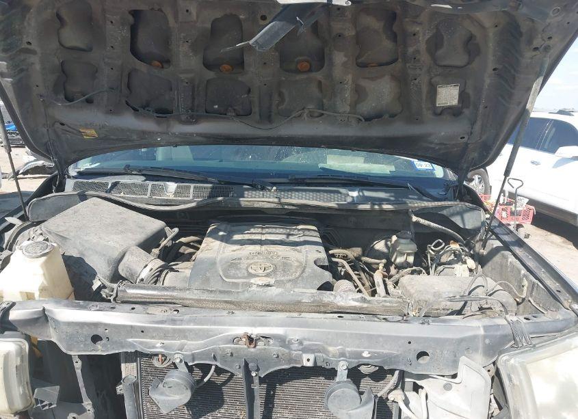 Photo 10 of 2013 Toyota Tundra GRADE 4.6L V8 (VIN 5TFRM5F18DX061988)