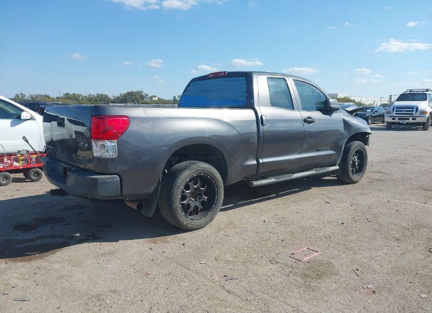 Photo 4 of 2013 Toyota Tundra GRADE 4.6L V8 (VIN 5TFRM5F18DX061988)