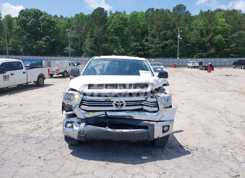 Photo 12 of 2015 Toyota Tundra SR5 4.6L V8 (VIN 5TFRM5F18FX085114)