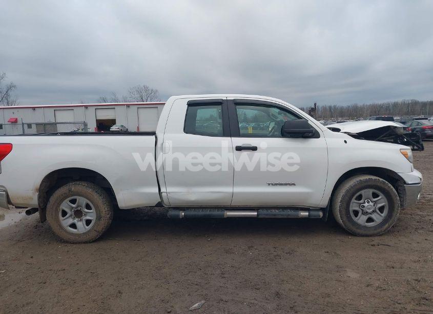 Photo 13 of 2012 Toyota Tundra GRADE 4.6L V8 (VIN 5TFRM5F19CX049234)