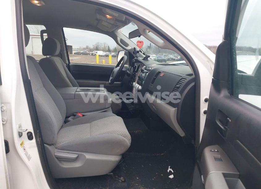 Photo 5 of 2012 Toyota Tundra GRADE 4.6L V8 (VIN 5TFRM5F19CX049234)