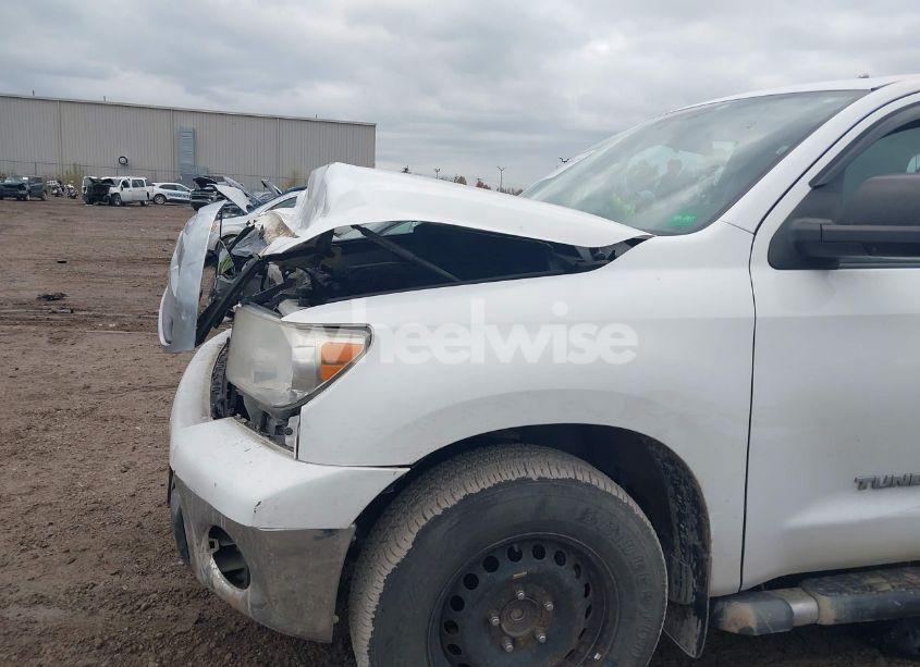 Photo 6 of 2012 Toyota Tundra GRADE 4.6L V8 (VIN 5TFRM5F19CX049234)