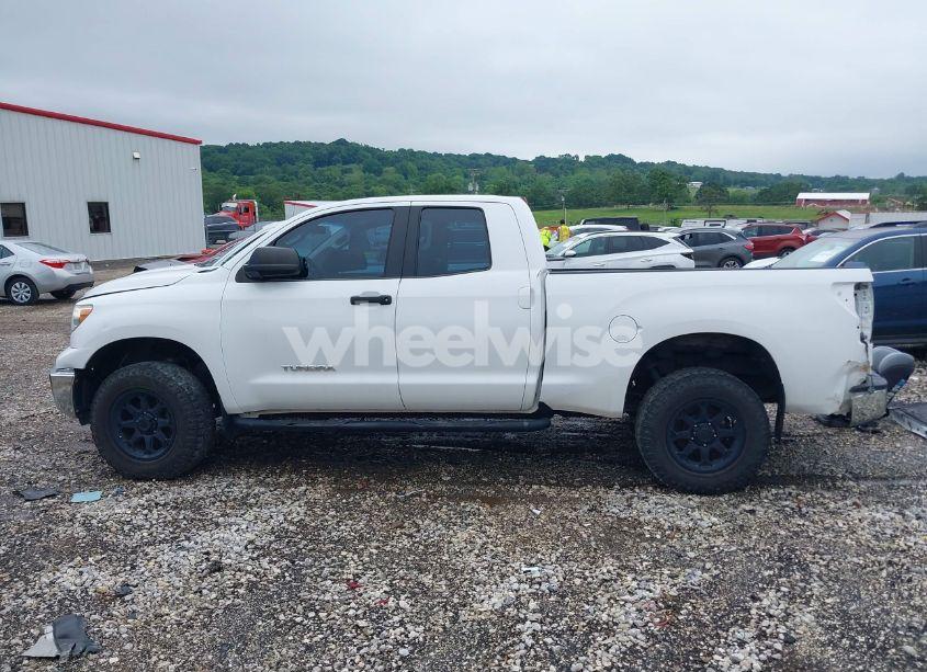 Photo 15 of 2013 Toyota Tundra GRADE 4.6L V8 (VIN 5TFRM5F19DX064236)
