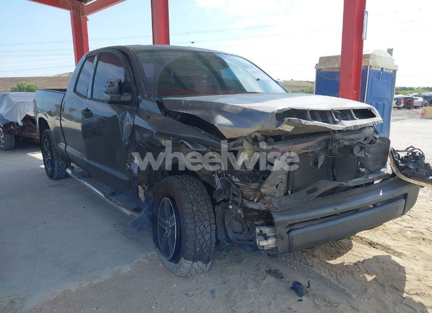2014 Toyota Tundra SR 4.6L V8 (VIN 5TFRM5F19EX080972) main photo