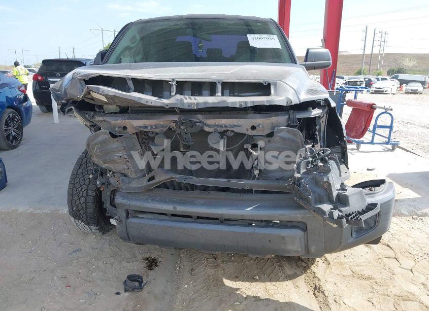 Photo 6 of 2014 Toyota Tundra SR 4.6L V8 (VIN 5TFRM5F19EX080972)