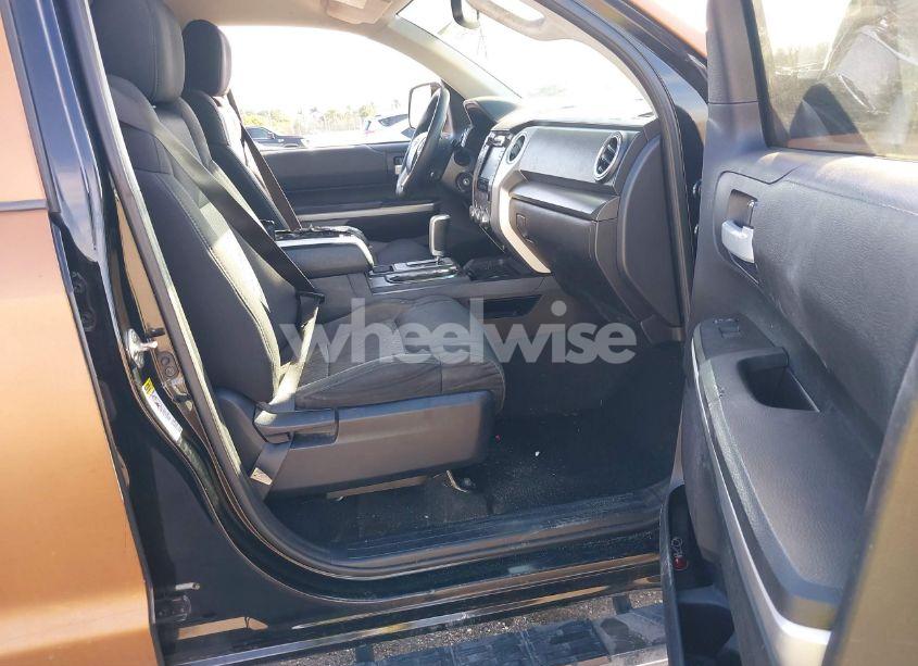 Photo 5 of 2016 Toyota Tundra SR5 4.6L V8 (VIN 5TFRM5F19GX102715)