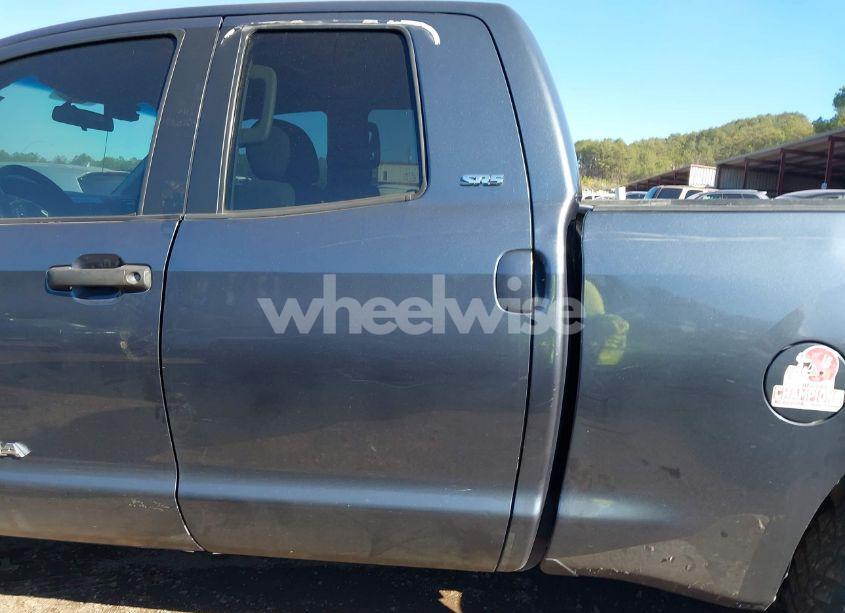 Photo 14 of 2010 Toyota Tundra DOUBLE CAB SR5 (VIN 5TFRM5F1XAX001156)