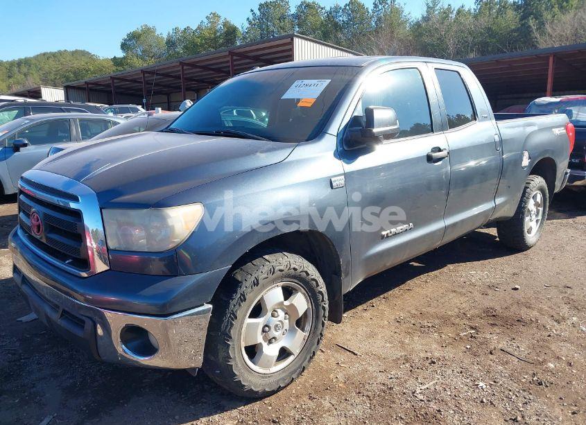 Photo 2 of 2010 Toyota Tundra DOUBLE CAB SR5 (VIN 5TFRM5F1XAX001156)