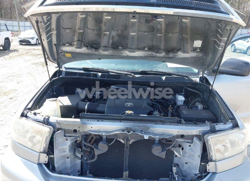 Photo 10 of 2011 Toyota Tundra GRADE 4.6L V8 (VIN 5TFRM5F1XBX022333)