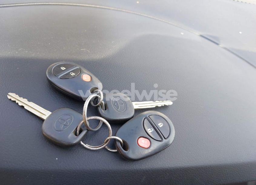 Photo 11 of 2011 Toyota Tundra GRADE 4.6L V8 (VIN 5TFRM5F1XBX022333)