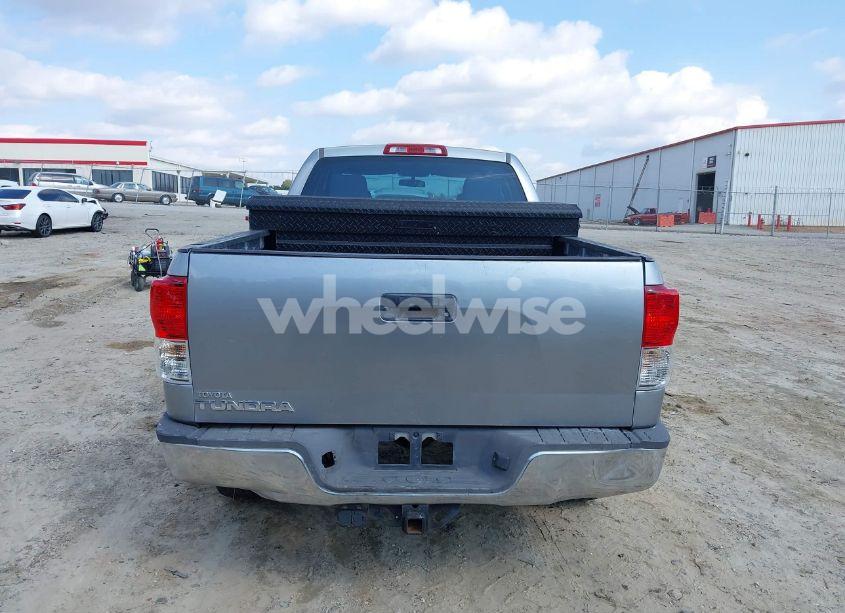 Photo 16 of 2011 Toyota Tundra GRADE 4.6L V8 (VIN 5TFRM5F1XBX022333)