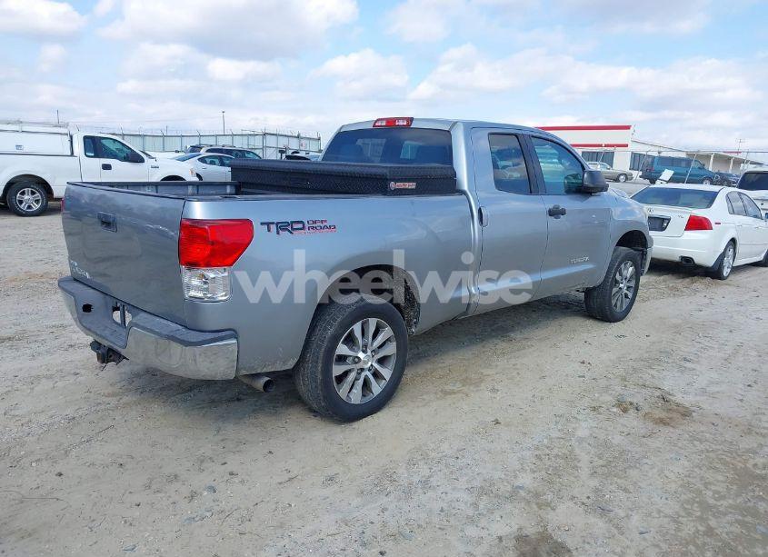 Photo 4 of 2011 Toyota Tundra GRADE 4.6L V8 (VIN 5TFRM5F1XBX022333)