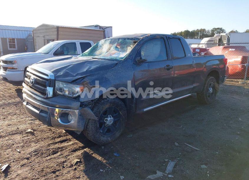 Photo 2 of 2012 Toyota Tundra GRADE 4.6L V8 (VIN 5TFRM5F1XCX044110)