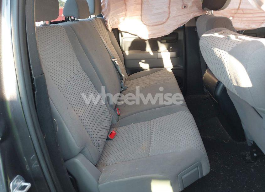 Photo 8 of 2012 Toyota Tundra GRADE 4.6L V8 (VIN 5TFRM5F1XCX044110)
