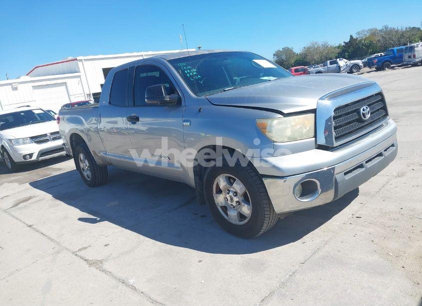 2007 Toyota Tundra SR5 4.7L V8 (VIN 5TFRT54127X009699) main photo