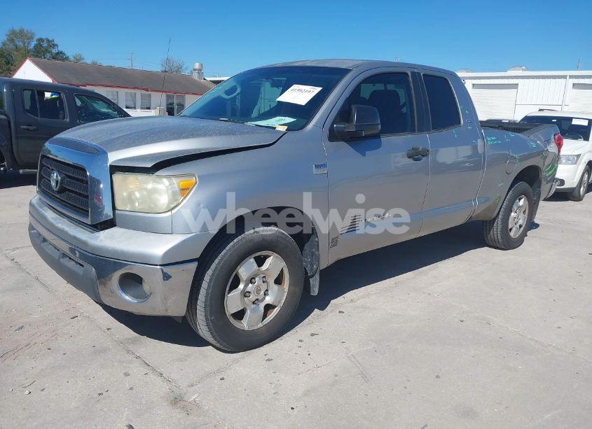Photo 2 of 2007 Toyota Tundra SR5 4.7L V8 (VIN 5TFRT54127X009699)