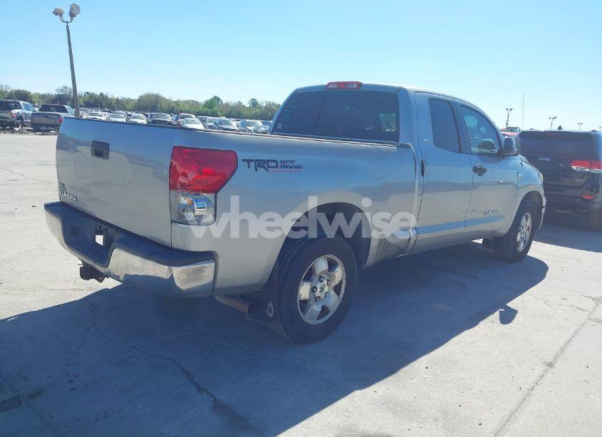 Photo 4 of 2007 Toyota Tundra SR5 4.7L V8 (VIN 5TFRT54127X009699)