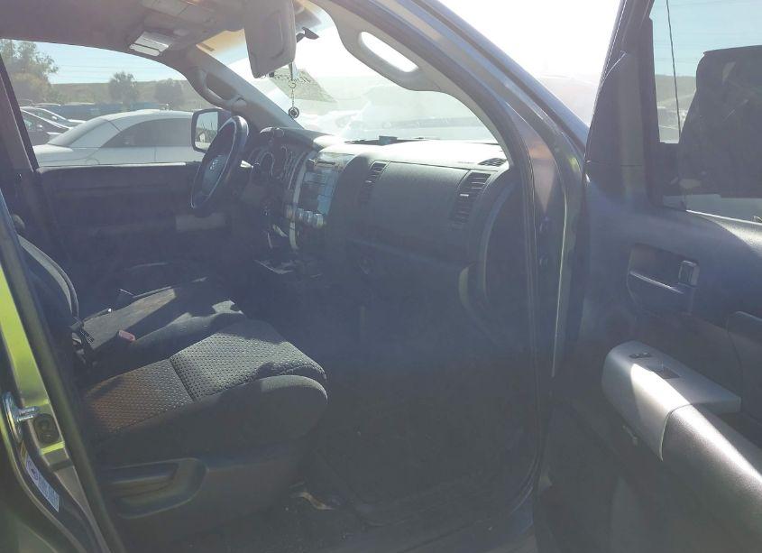 Photo 5 of 2007 Toyota Tundra SR5 4.7L V8 (VIN 5TFRT54127X015776)