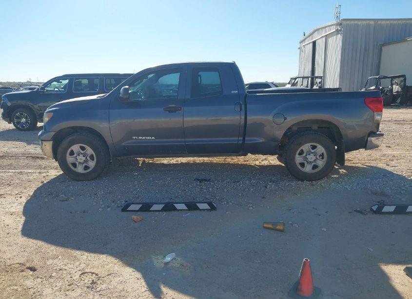 Photo 14 of 2008 Toyota Tundra SR5 4.7L V8 (VIN 5TFRT54128X020462)