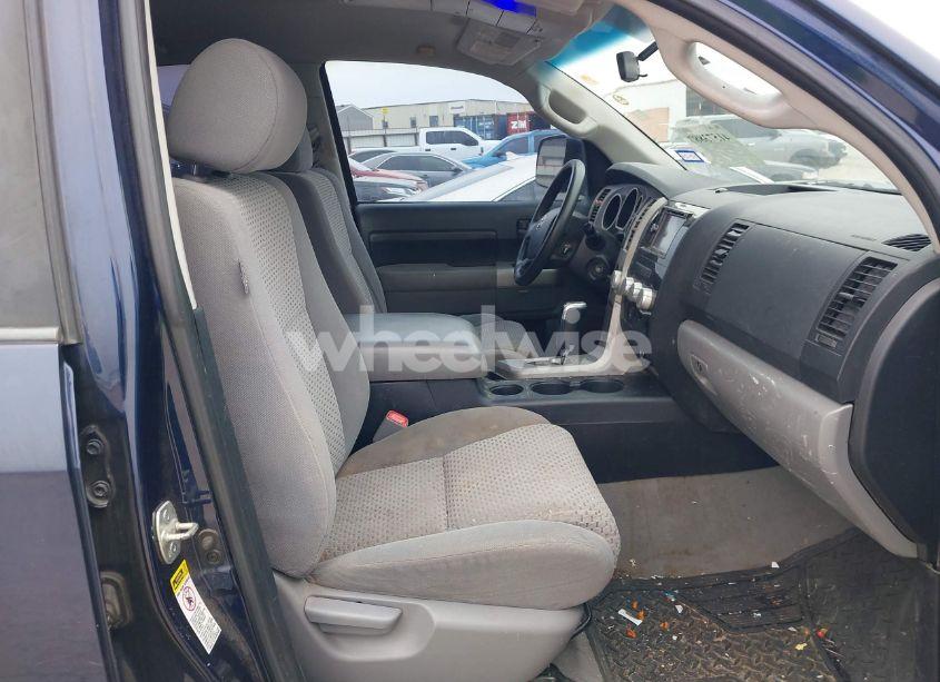 Photo 5 of 2008 Toyota Tundra SR5 4.7L V8 (VIN 5TFRT54148X023055)