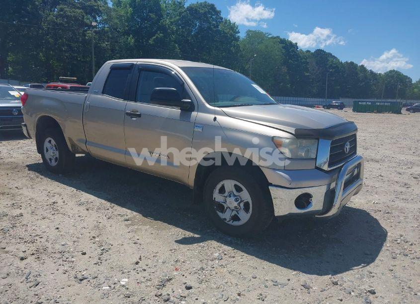 2007 Toyota Tundra SR5 4.7L V8 (VIN 5TFRT54167X009642) main photo