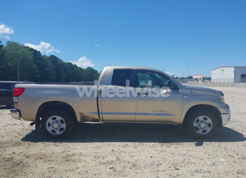 Photo 13 of 2007 Toyota Tundra SR5 4.7L V8 (VIN 5TFRT54167X009642)