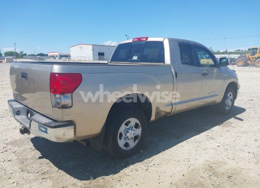 Photo 4 of 2007 Toyota Tundra SR5 4.7L V8 (VIN 5TFRT54167X009642)