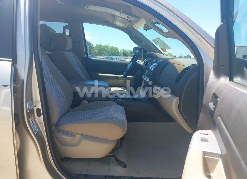 Photo 5 of 2007 Toyota Tundra SR5 4.7L V8 (VIN 5TFRT54167X009642)