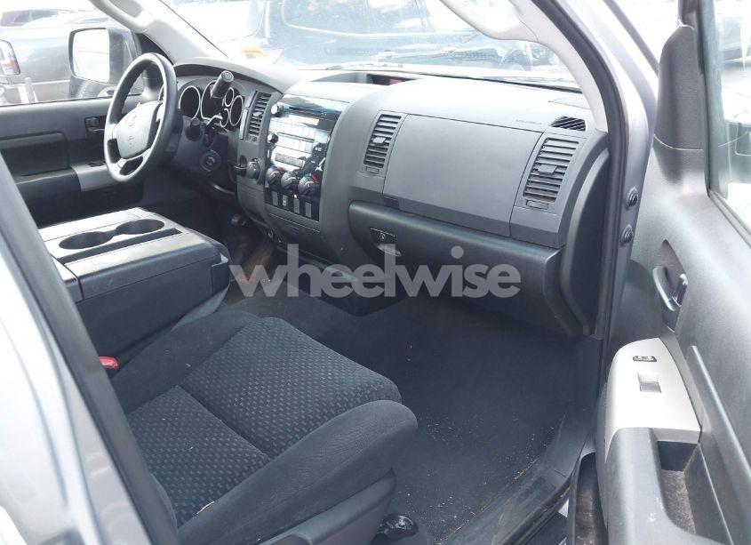 Photo 5 of 2008 Toyota Tundra BASE 4.7L V8 (VIN 5TFRT54168X022683)