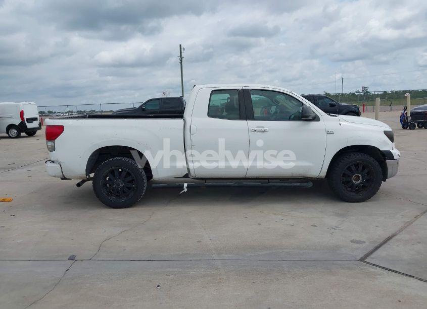 Photo 13 of 2008 Toyota Tundra BASE 4.7L V8 (VIN 5TFRT54168X024014)