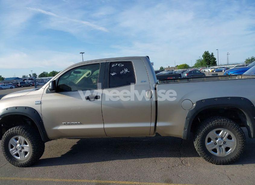 Photo 14 of 2007 Toyota Tundra SR5 4.7L V8 (VIN 5TFRT54177X013618)