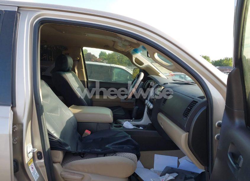 Photo 5 of 2007 Toyota Tundra SR5 4.7L V8 (VIN 5TFRT54177X013618)