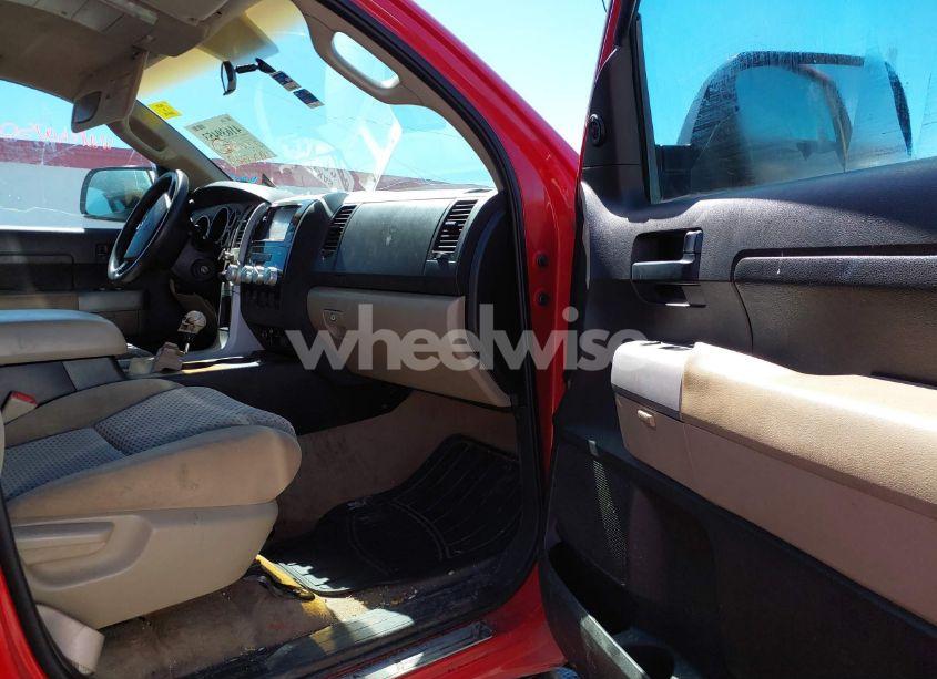 Photo 5 of 2007 Toyota Tundra SR5 4.7L V8 (VIN 5TFRT54197X004614)