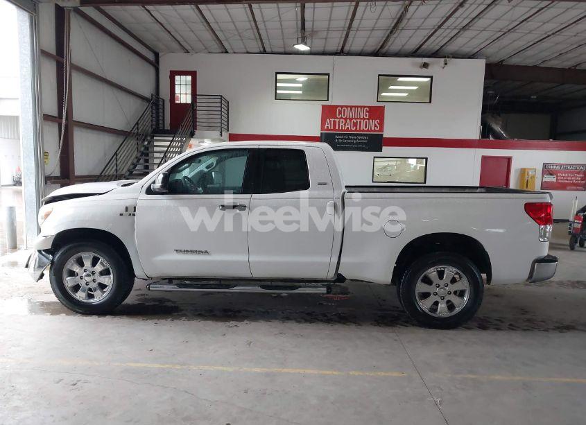 Photo 14 of 2007 Toyota Tundra SR5 4.7L V8 (VIN 5TFRT54197X015709)