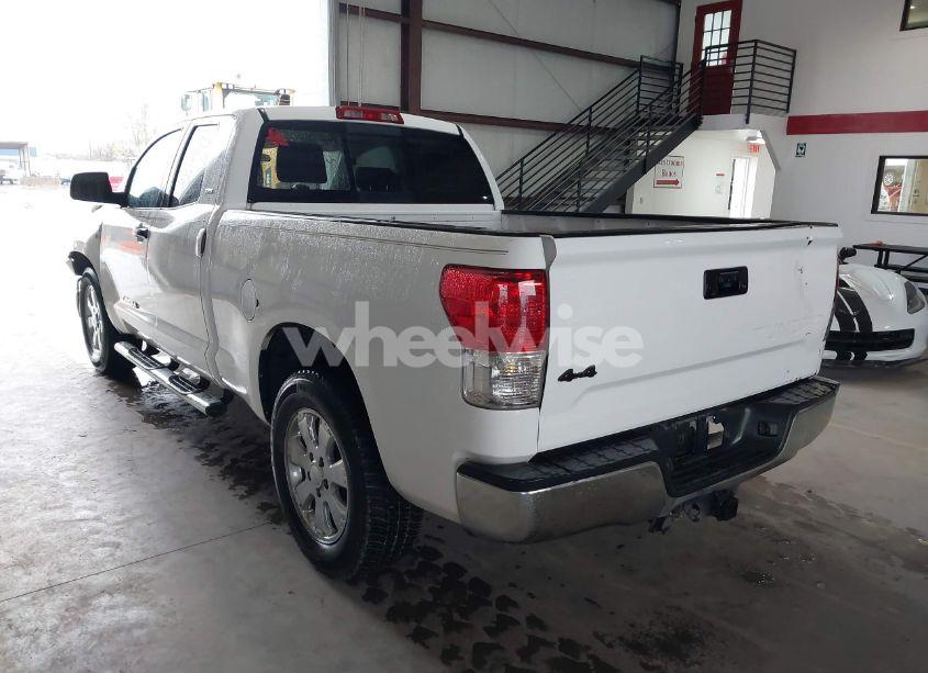 Photo 3 of 2007 Toyota Tundra SR5 4.7L V8 (VIN 5TFRT54197X015709)