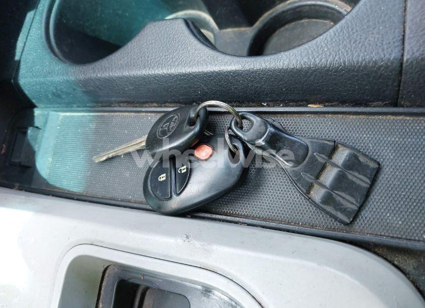 Photo 11 of 2007 Toyota Tundra SR5 4.7L V8 (VIN 5TFRT541X7X003259)