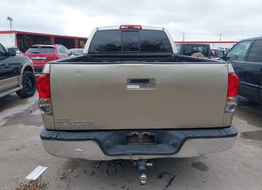 Photo 16 of 2007 Toyota Tundra SR5 4.7L V8 (VIN 5TFRT541X7X006307)