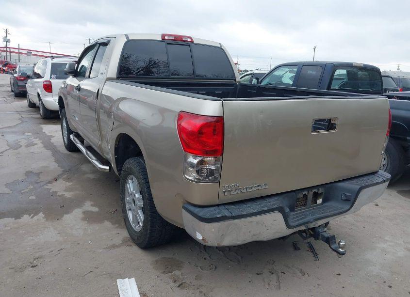 Photo 3 of 2007 Toyota Tundra SR5 4.7L V8 (VIN 5TFRT541X7X006307)