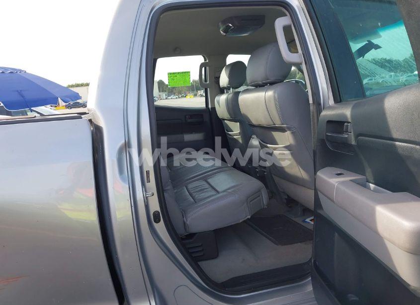 Photo 8 of 2007 Toyota Tundra SR5 V6 (VIN 5TFRU54107X005034)