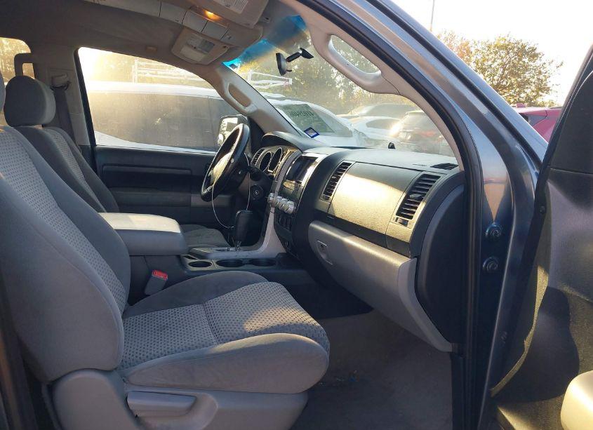 Photo 5 of 2009 Toyota Tundra GRADE V6 (VIN 5TFRU54109X017624)