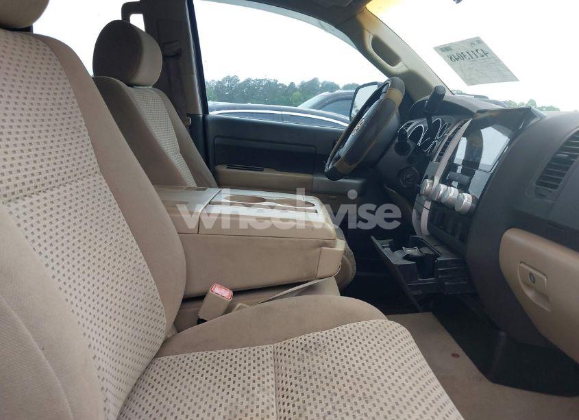 Photo 5 of 2008 Toyota Tundra BASE V6 (VIN 5TFRU54118X009420)