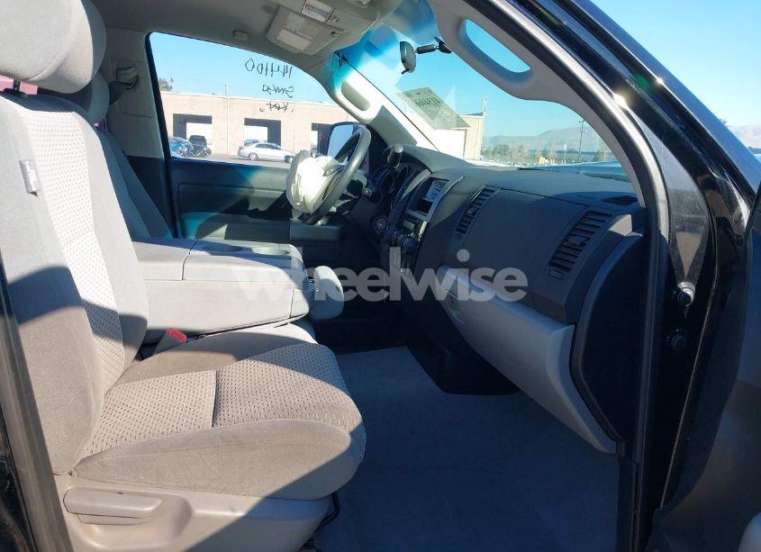 Photo 5 of 2008 Toyota Tundra BASE V6 (VIN 5TFRU54128X010267)