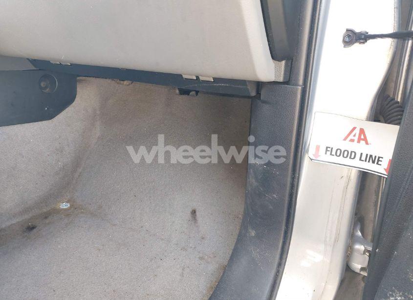 Photo 16 of 2009 Toyota Tundra GRADE V6 (VIN 5TFRU54139X018170)