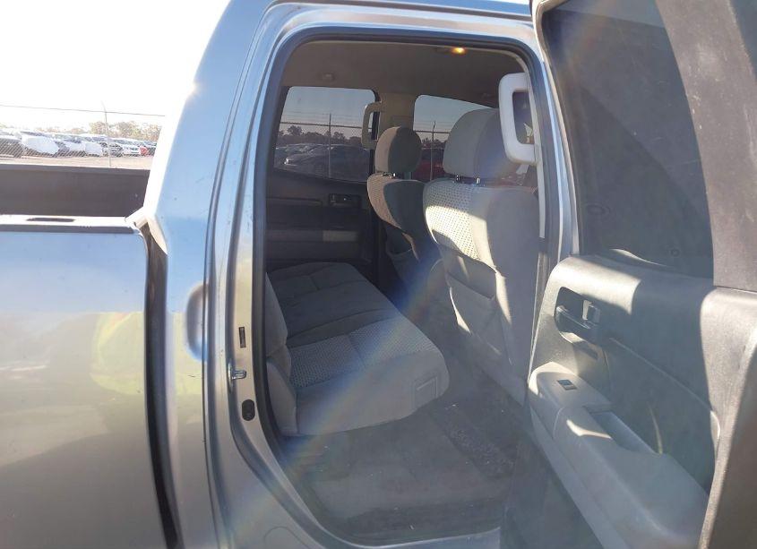 Photo 8 of 2008 Toyota Tundra BASE V6 (VIN 5TFRU54148X008410)