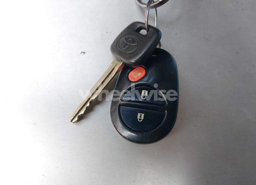 Photo 11 of 2008 Toyota Tundra BASE V6 (VIN 5TFRU54158X007055)