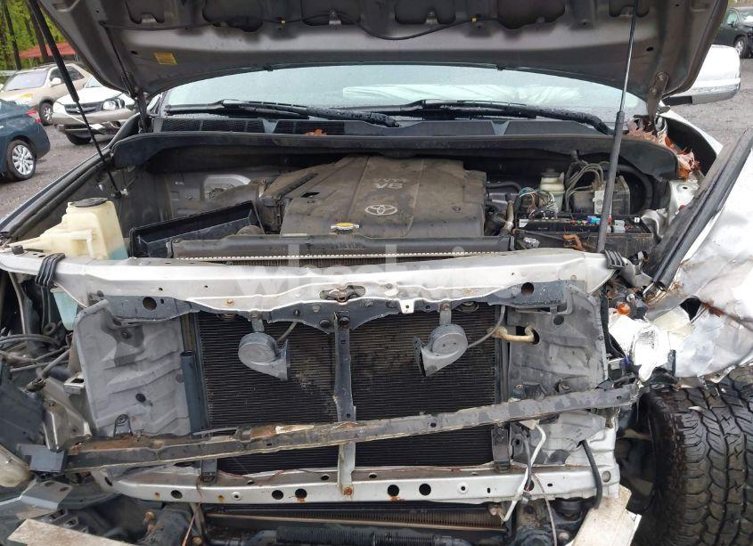 Photo 10 of 2010 Toyota Tundra GRADE V6 (VIN 5TFRU5F12AX022731)