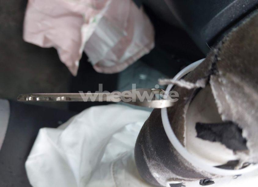 Photo 11 of 2010 Toyota Tundra GRADE V6 (VIN 5TFRU5F12AX022731)